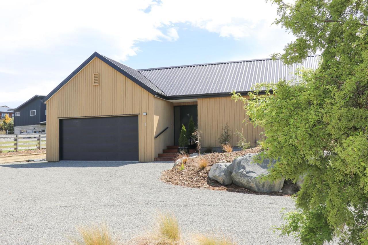 Fivestone Lodge Lake Tekapo Exterior foto